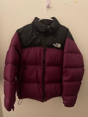 The North Face Burgundy & Black Down Puffer Jacket Men’s Size XL